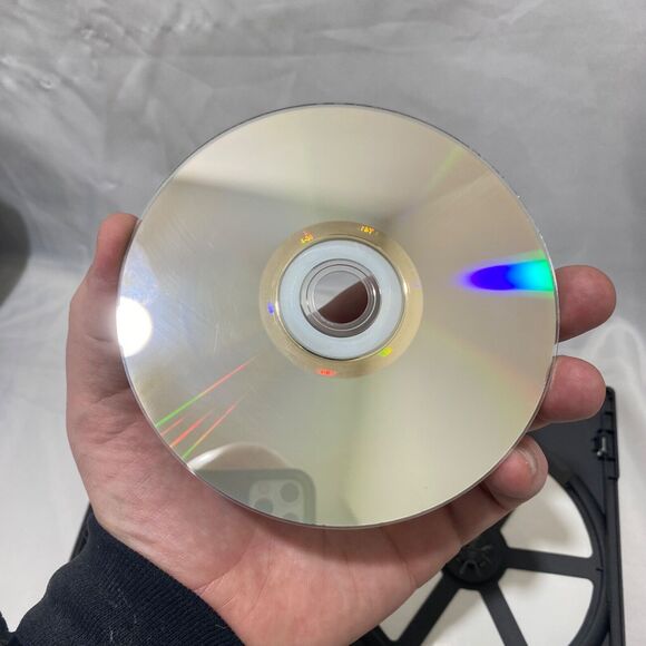 The Maze Runner DVD Movie with Case Rated PG-13 - Picture 9 of 9